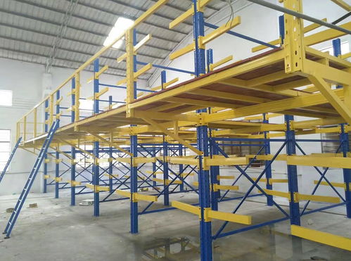 提高空間使用效率,佛山市政護欄工程廠家使用懸臂閣樓倉儲貨架